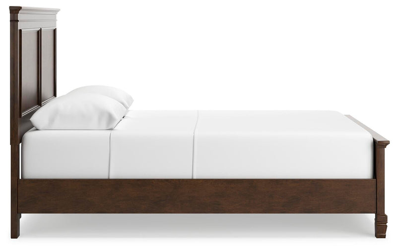 Cama con panel Danabrin