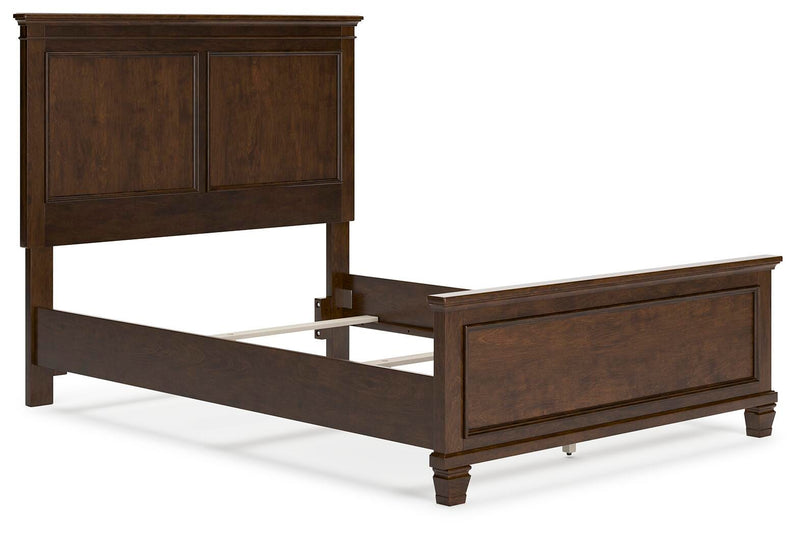 Cama con panel Danabrin