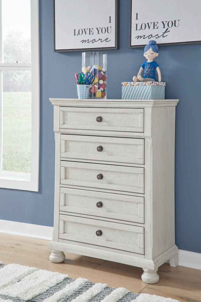 Robbinsdale Dresser & Chest