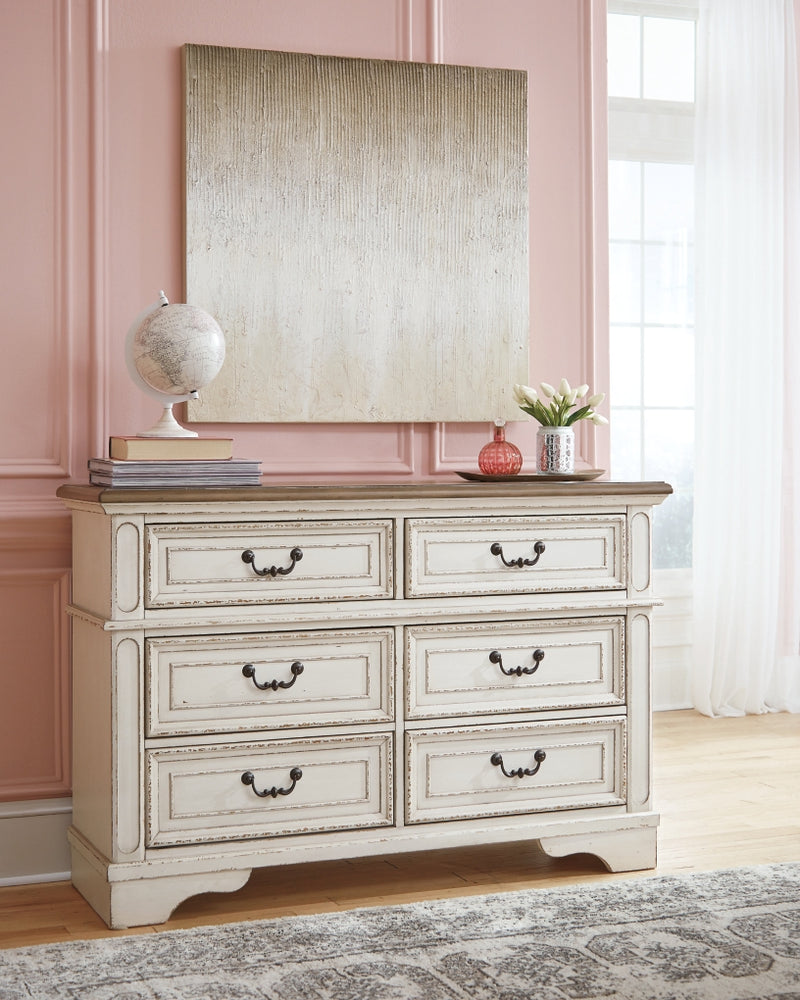 Realyn Dresser & Chest