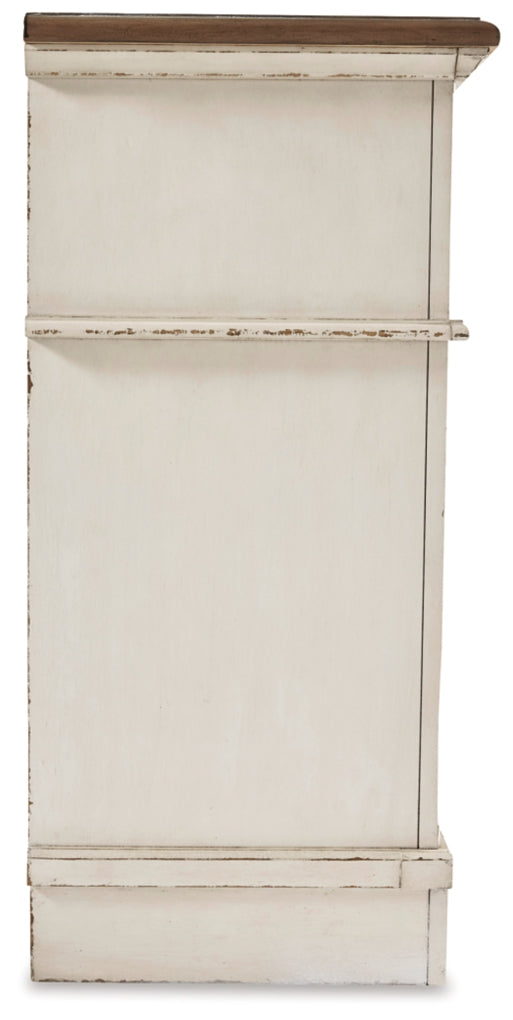 Realyn Dresser & Chest