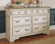 Realyn Dresser & Chest