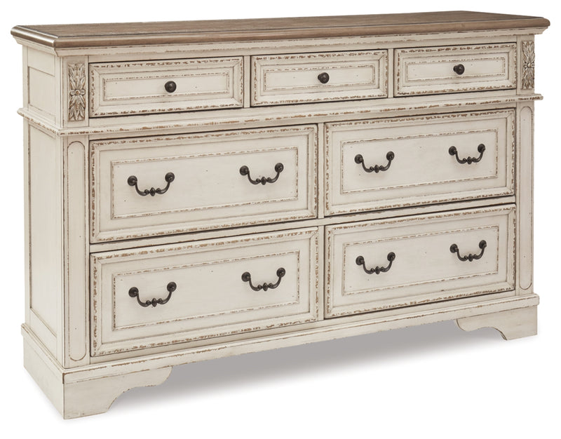 Realyn Dresser & Chest