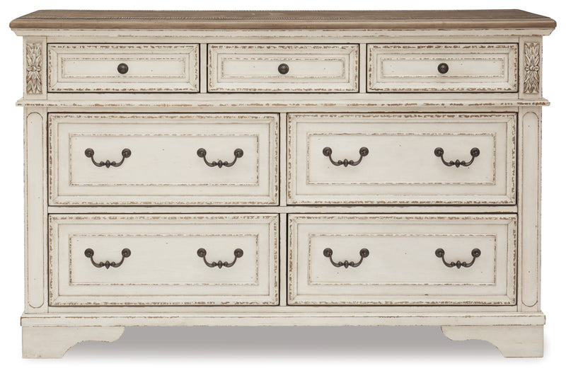 Realyn Dresser & Chest