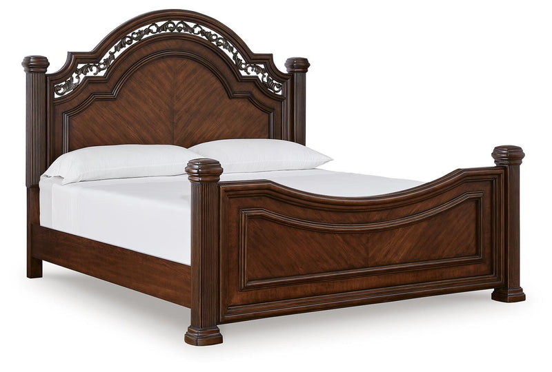 Lavinton Poster Bed Bedroom Set