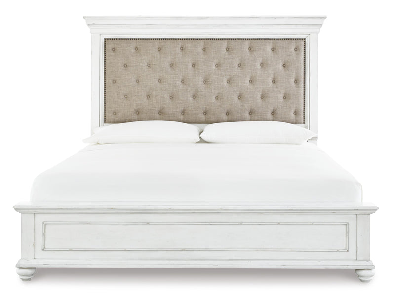 Kanwyn Panel Bed Bedroom Set