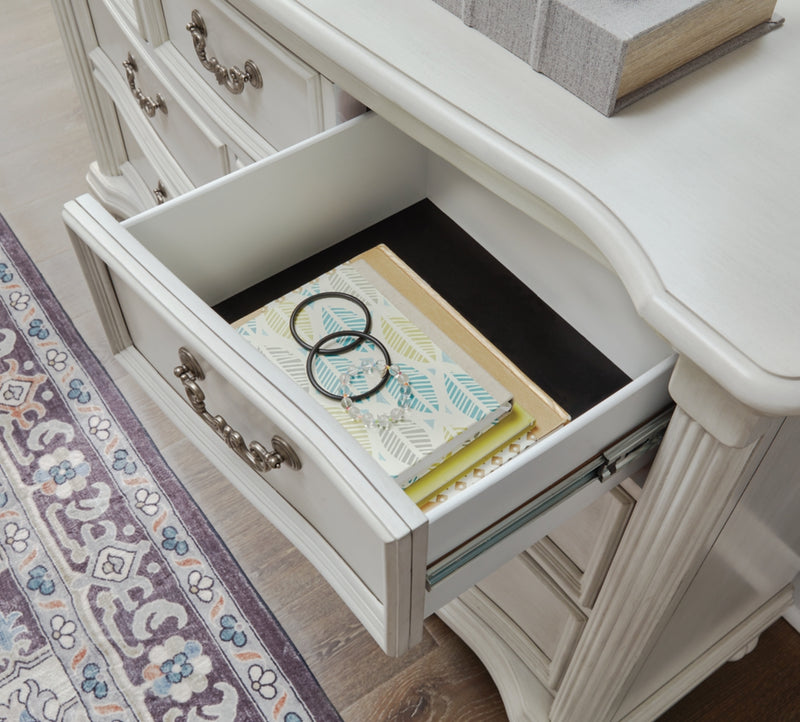 Montelaine Dresser & Chest
