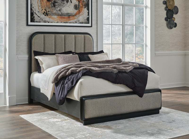 Juego de dormitorio con cama tapizada Rowanbeck
