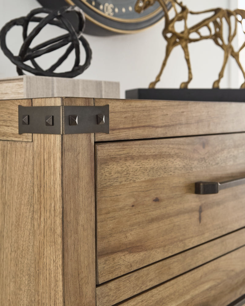 Ridgester Dresser & Chest