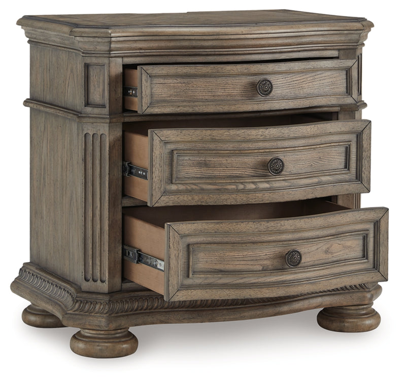 Mesa de noche de tres cajones Ardenfield