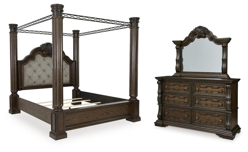 Maylee Canopy Bed Bedroom Set