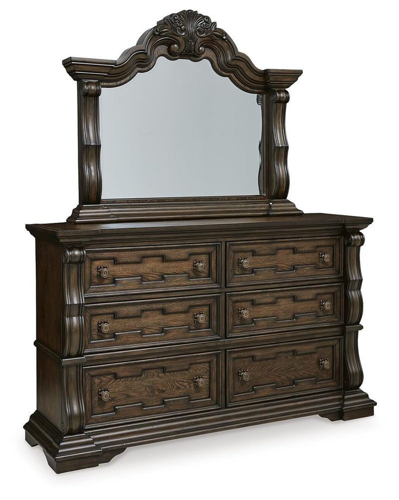 Maylee Canopy Bed Bedroom Set