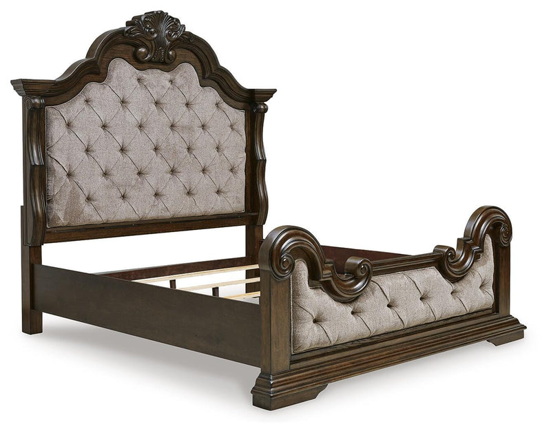 Maylee Upholstered Bed Bedroom Set