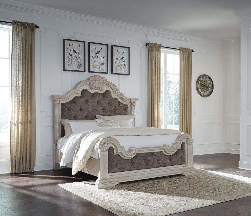 Juego de dormitorio de cama tapizada Bruchandi