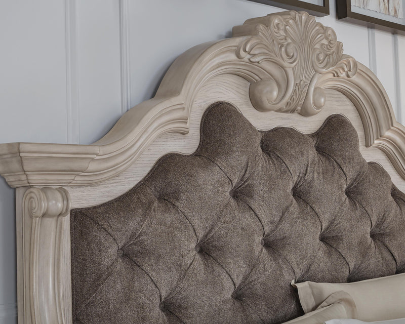 Cama de paneles tapizada Andonhall