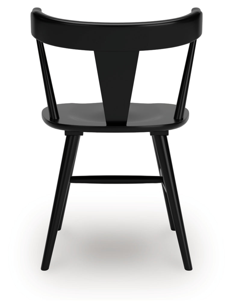 Gretlynn Dining Set (Up to 6 Chairs)