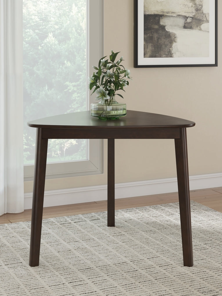 Mesa de comedor triangular Dantenton