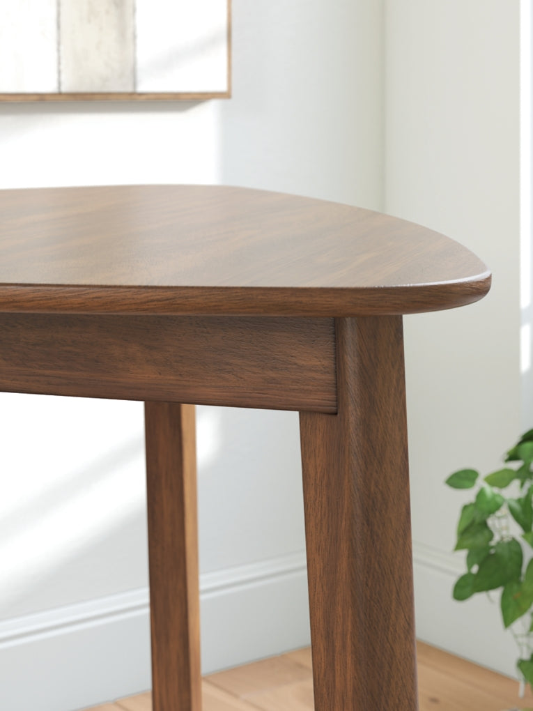Mesa de comedor Lyncott Triangle