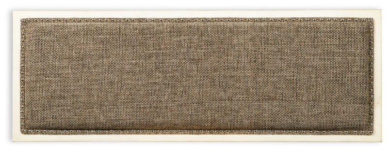 Bolanburg DBL Counter Upholstered Bench