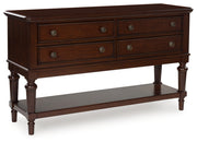 Lavinton Dining Room Server
