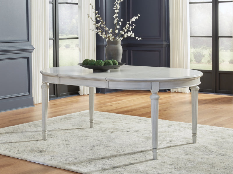 Montelaine Oval Dining Room Extension Table