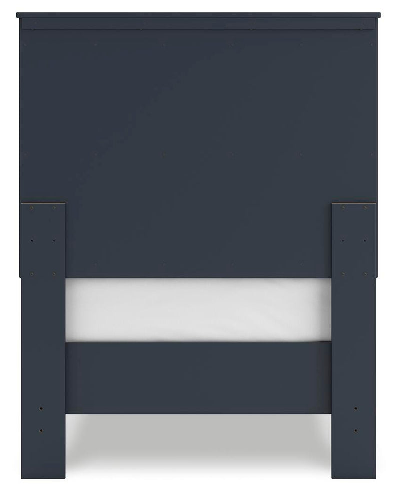 Simmenfort Platform Bed