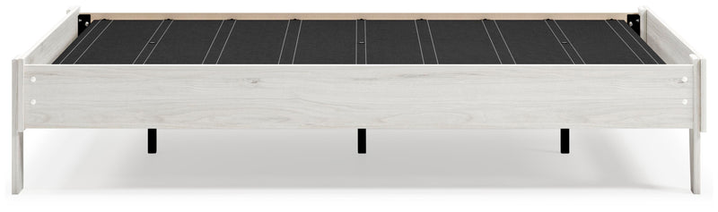 Socalle Platform Bed