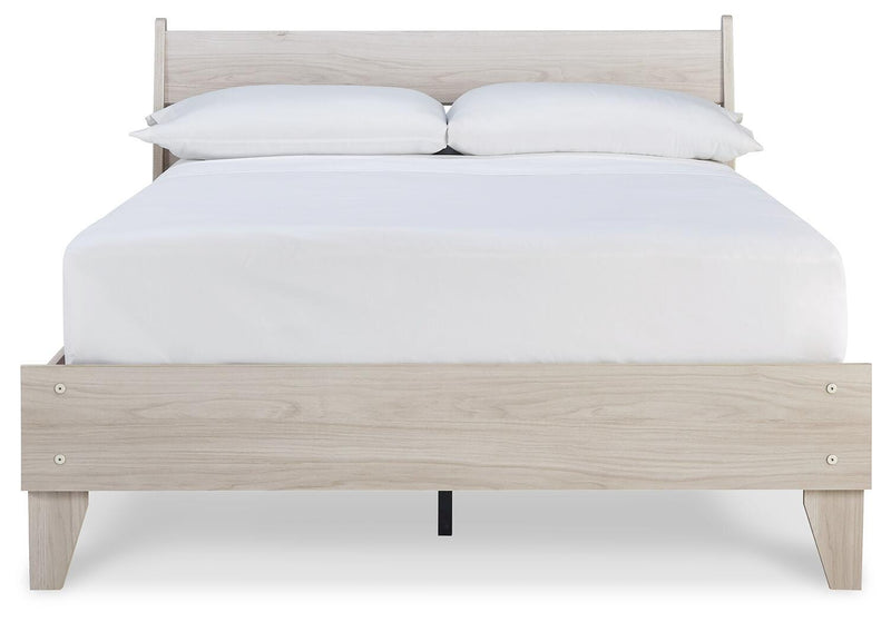 Socalle Panel Platform Bed