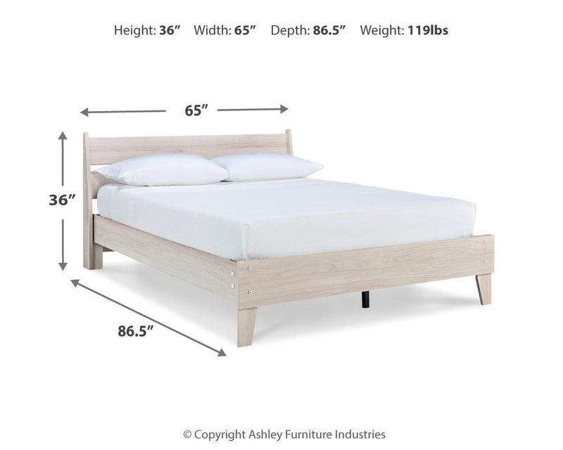 Socalle Panel Platform Bed