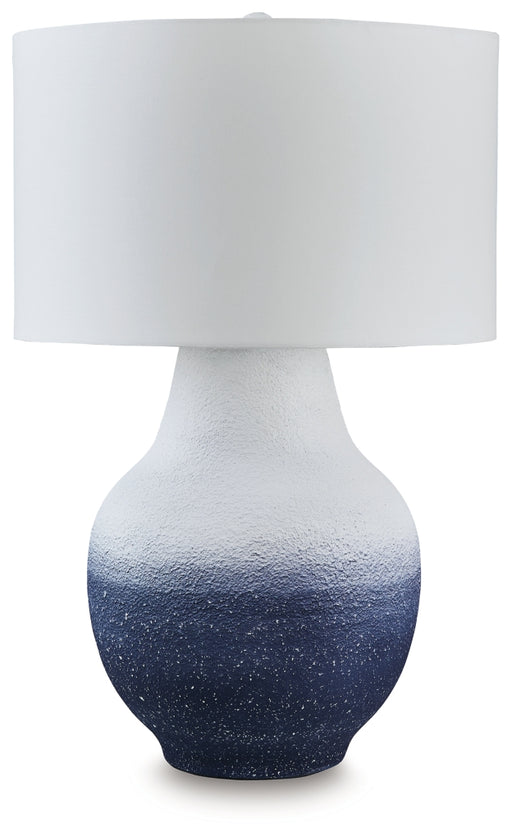 Dashland Metal Table Lamp