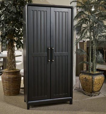 Rylandyn Dresser & Chest