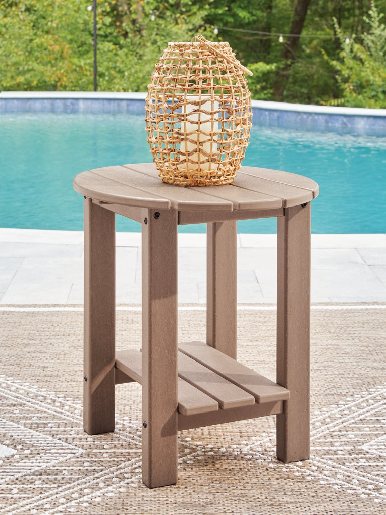 Cliffs Beach Oval Table
