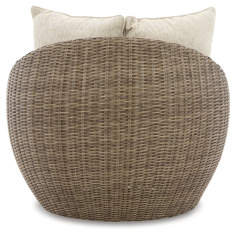 Danson Swivel Lounge w/Cushion (2/CN)
