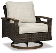 Paradise Trail Outdoor Seating