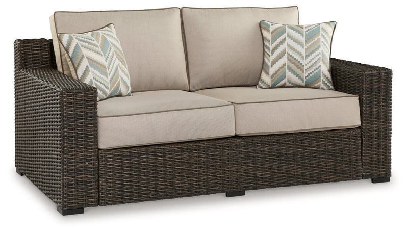 Coastline Bay Outdoor Seating